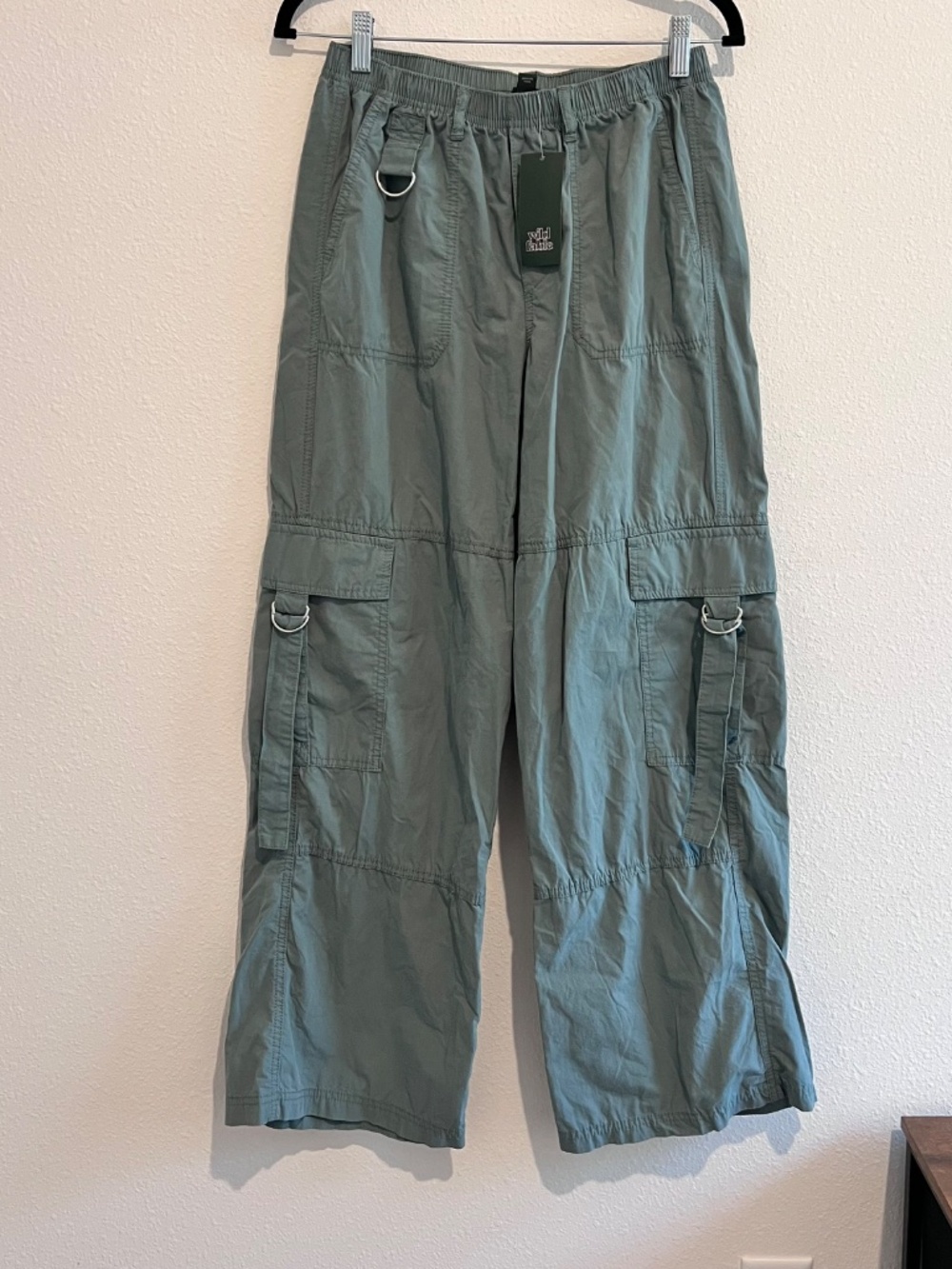 Wild Fable Wide Leg Cargo Pants NWT Sage Green Size Small - Picture 6 of 10